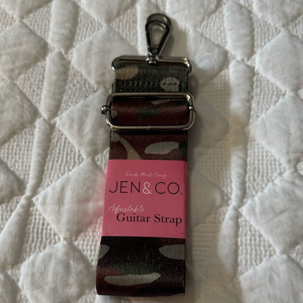 NWT Guitar strap